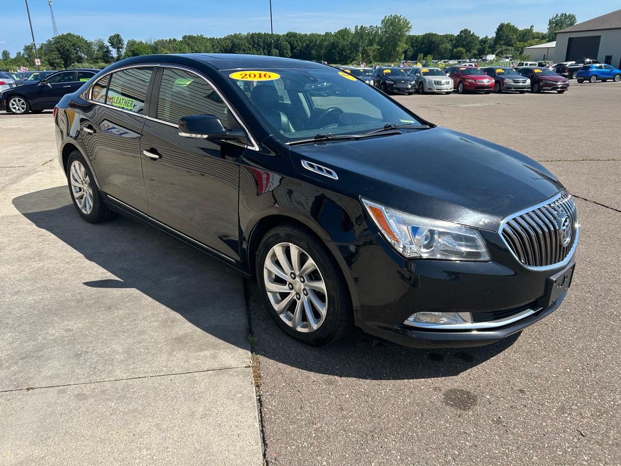 Buick LaCrosse 4dr Sdn Leather FWD 2016