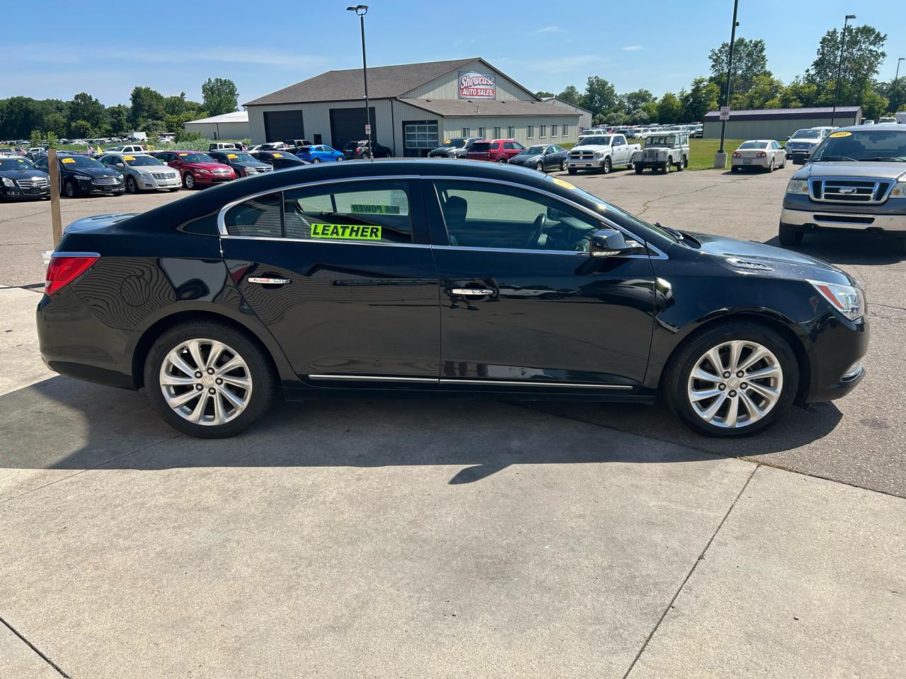 Buick LaCrosse 4dr Sdn Leather FWD 2016