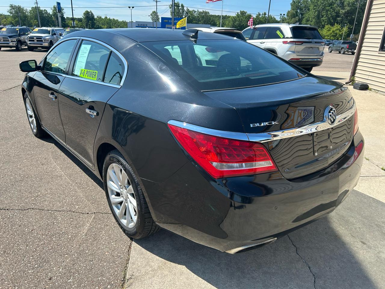 Buick LaCrosse 4dr Sdn Leather FWD 2016