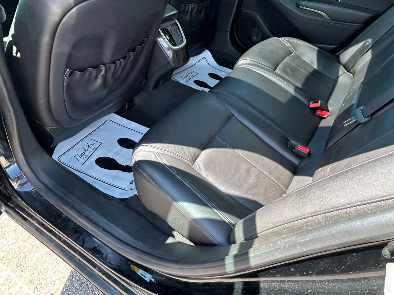 Buick LaCrosse 4dr Sdn Leather FWD 2016