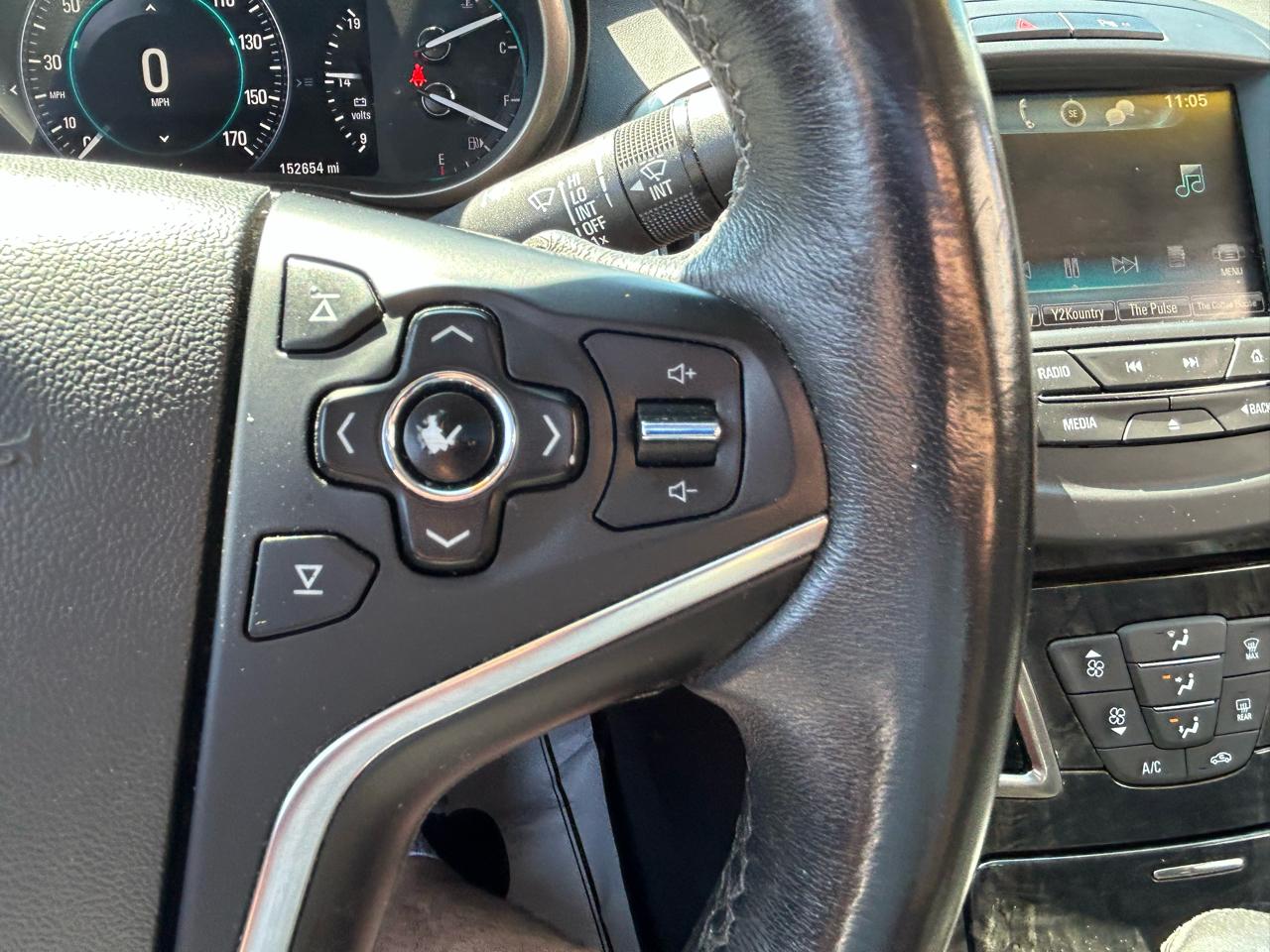Buick LaCrosse 4dr Sdn Leather FWD 2016