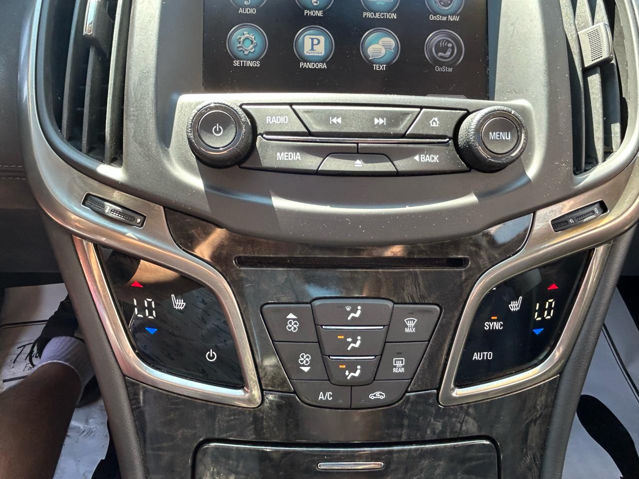 Buick LaCrosse 4dr Sdn Leather FWD 2016