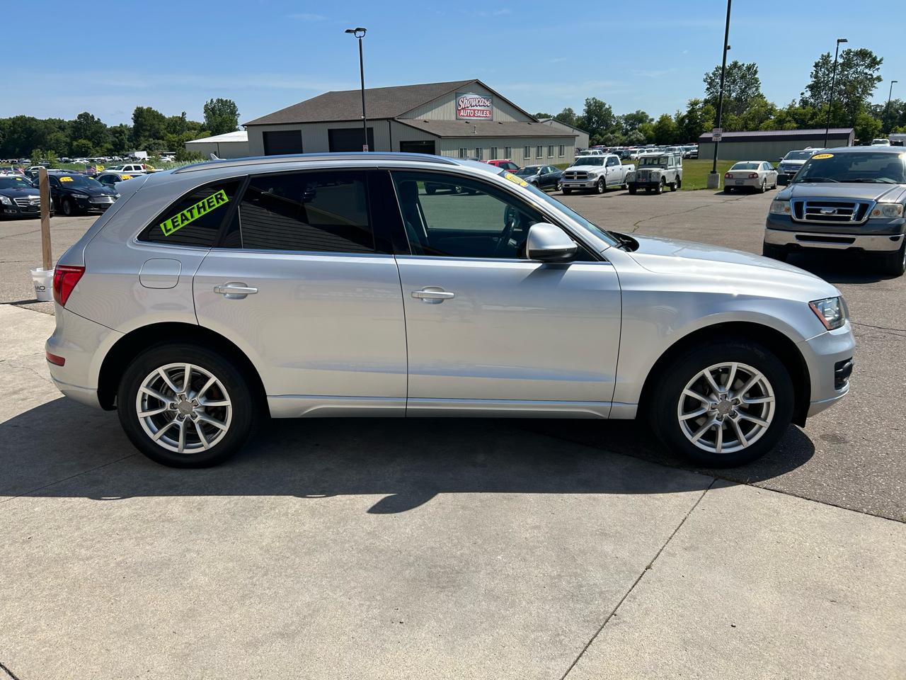 Audi Q5 quattro 4dr Premium 2010