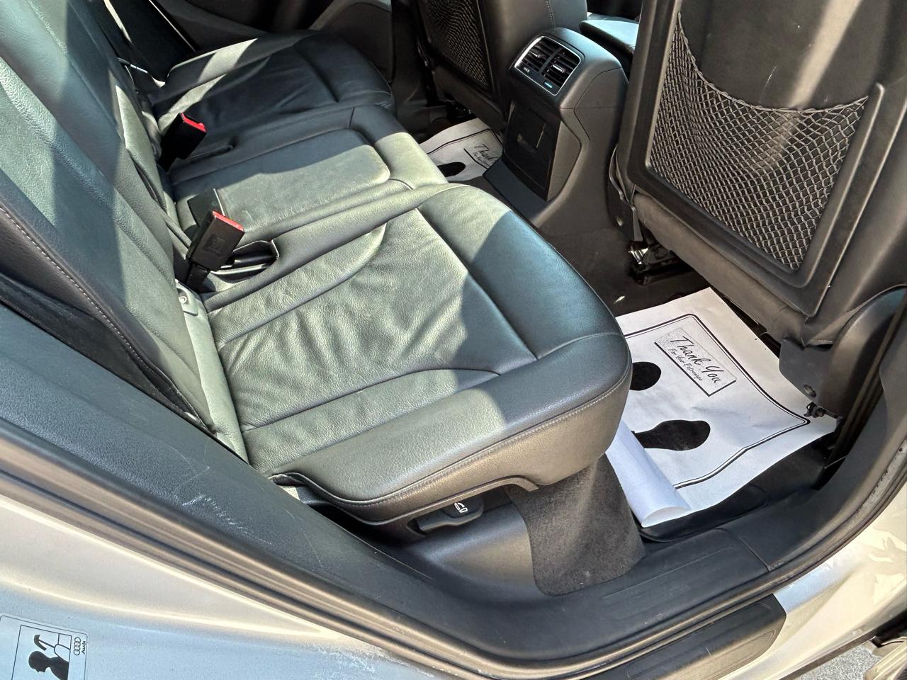 Audi Q5 quattro 4dr Premium 2010