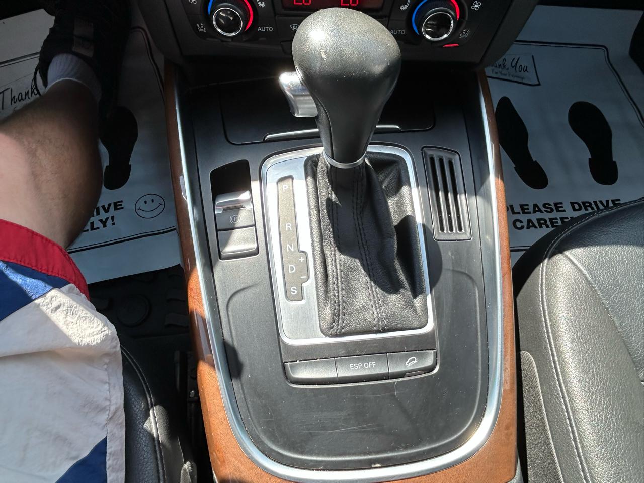 Audi Q5 quattro 4dr Premium 2010