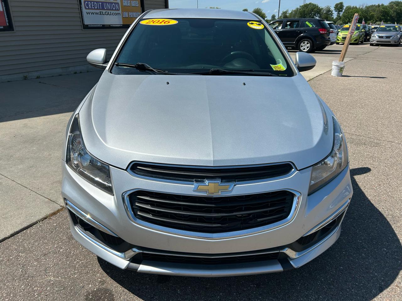 Chevrolet Cruze Limited 4dr Sdn Auto LT w/1LT 2016