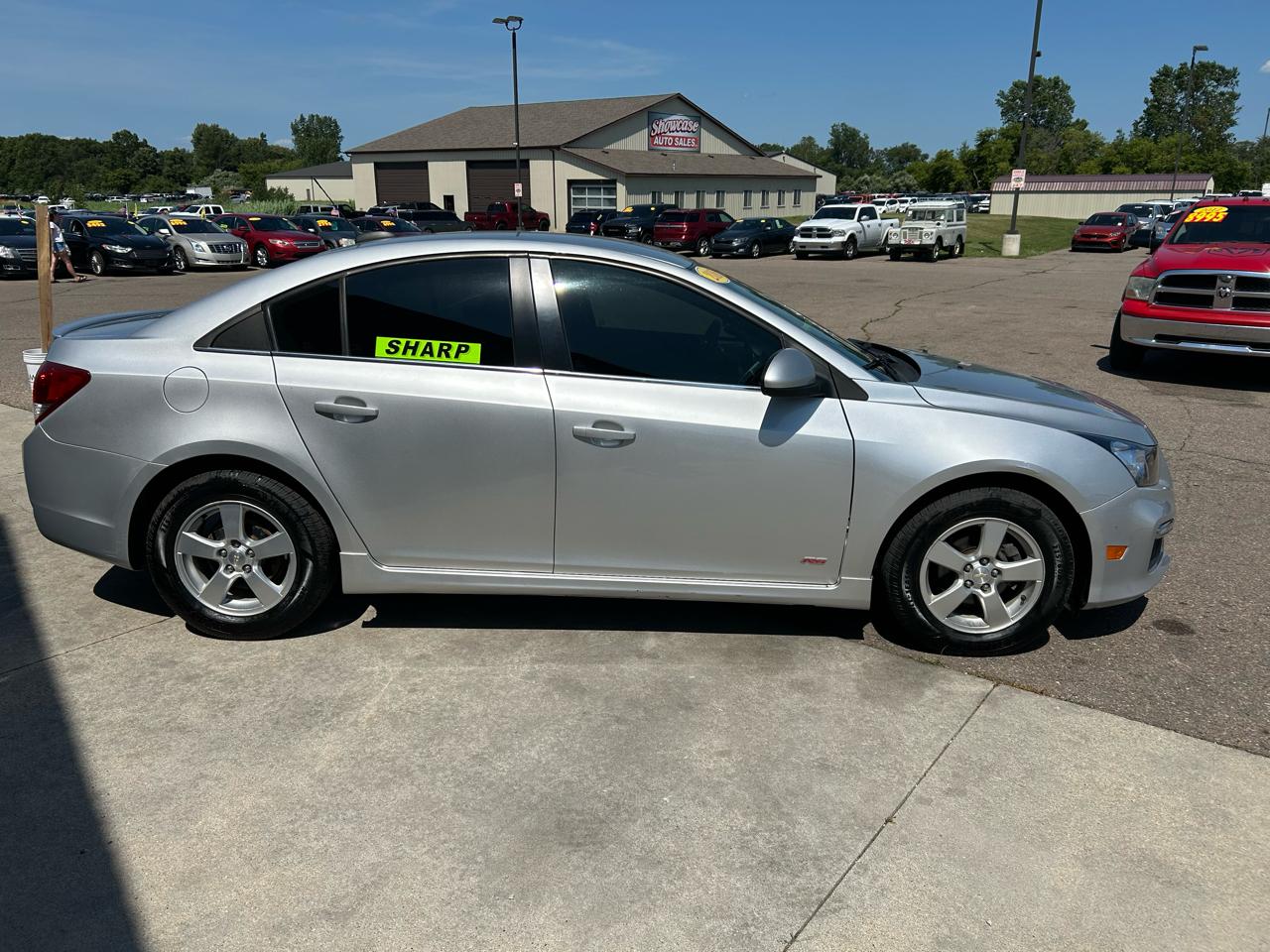 Chevrolet Cruze Limited 4dr Sdn Auto LT w/1LT 2016