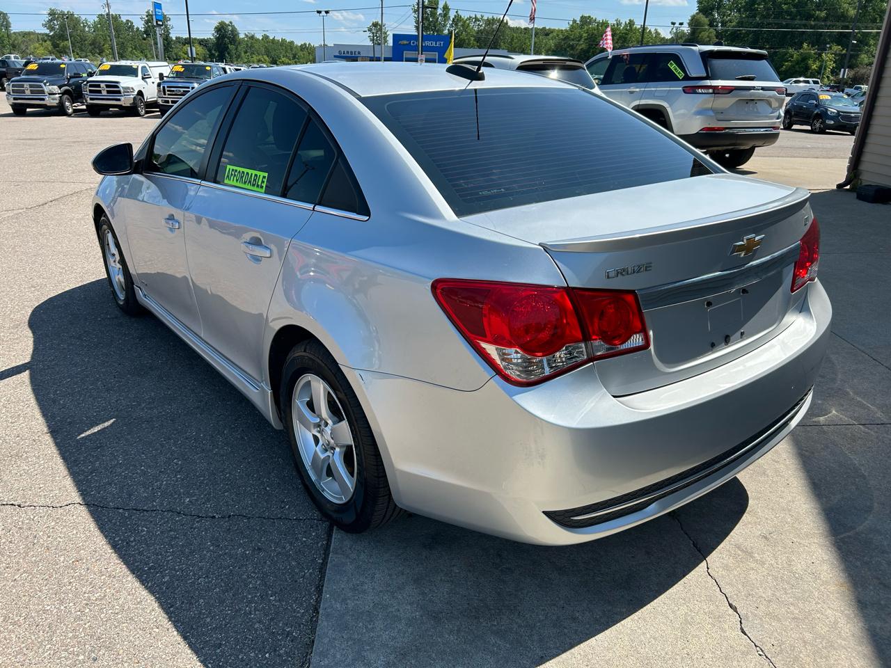 Chevrolet Cruze Limited 4dr Sdn Auto LT w/1LT 2016