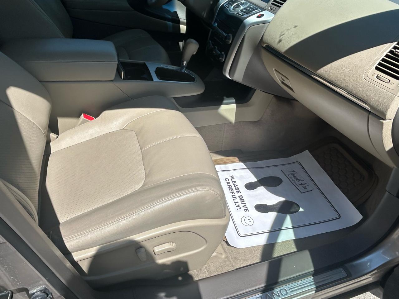 Nissan Murano AWD 4dr SL 2010
