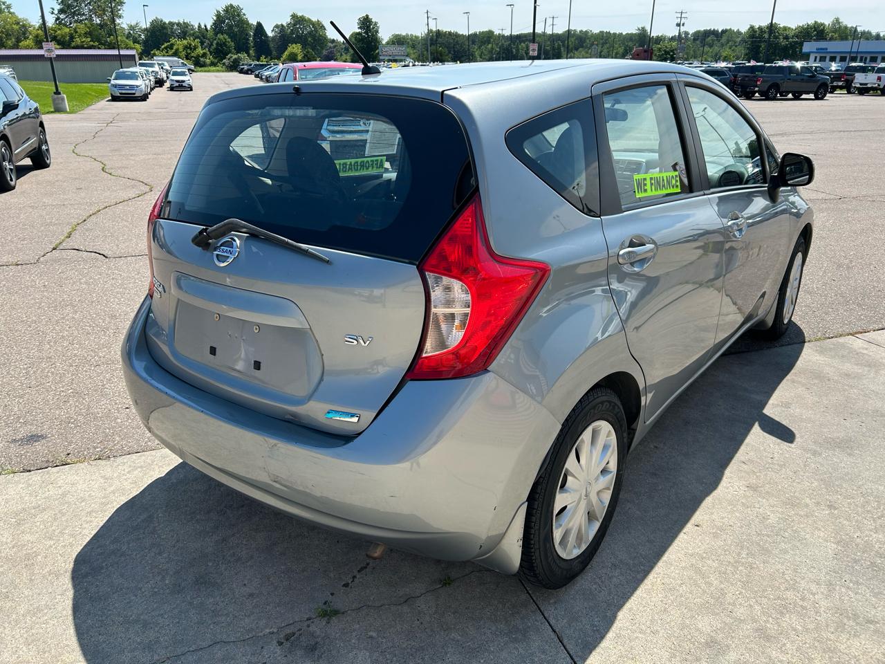 Nissan Versa Note 5dr HB CVT 1.6 S Plus 2014