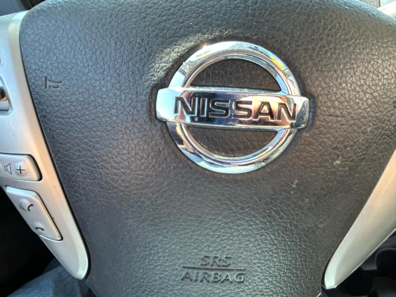 Nissan Versa Note 5dr HB CVT 1.6 S Plus 2014