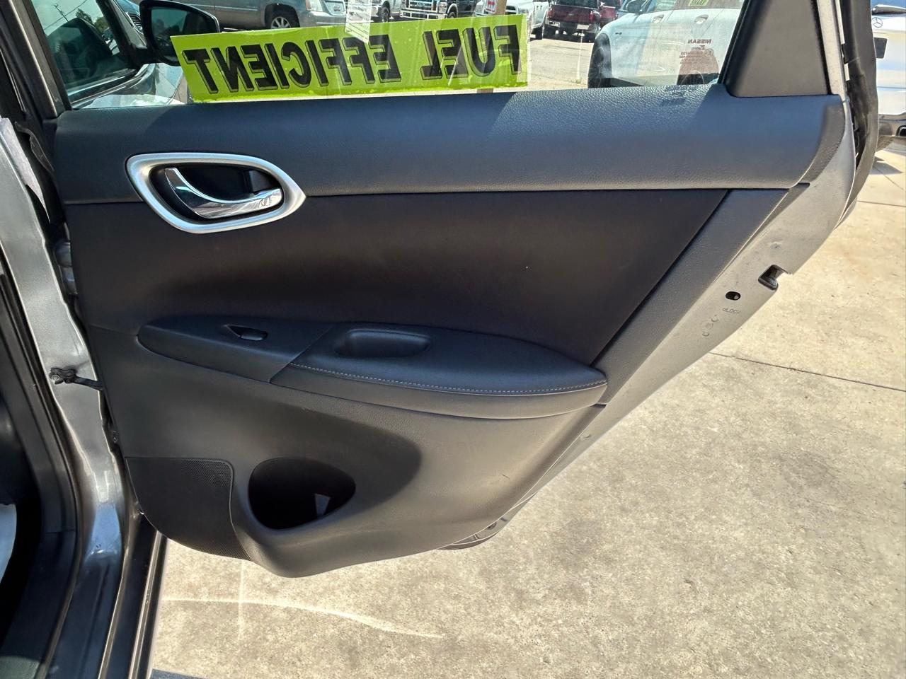 Nissan Sentra SV CVT *Ltd Avail* 2019