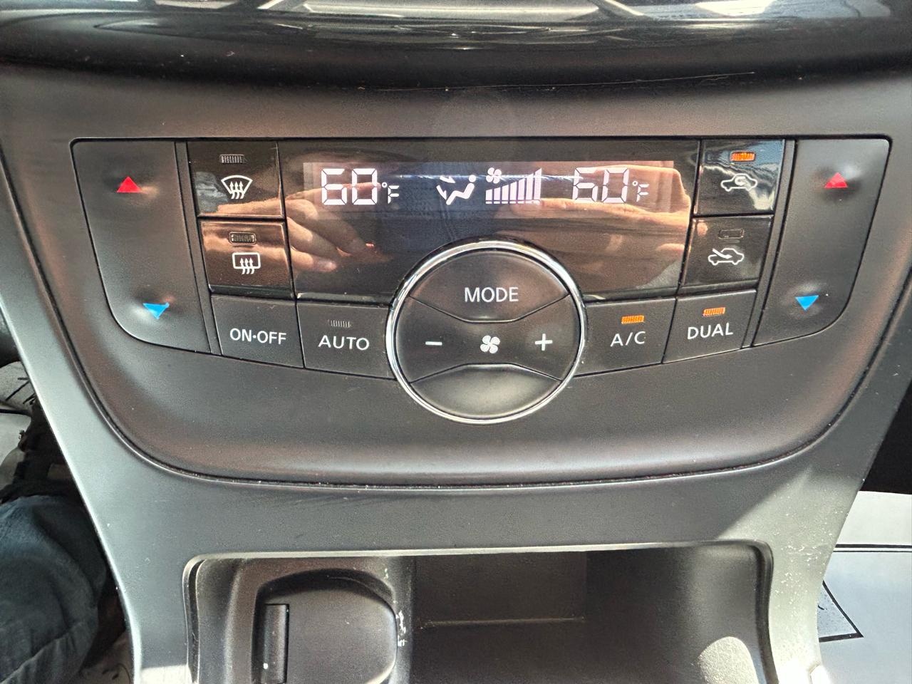 Nissan Sentra SV CVT *Ltd Avail* 2019