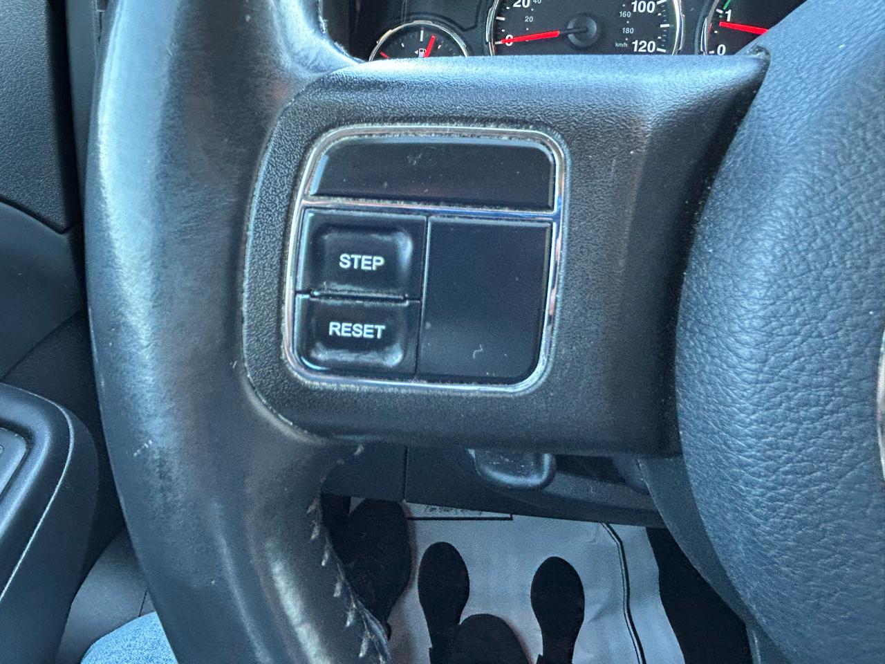 Jeep Liberty 4WD 4dr Sport Jet 2011