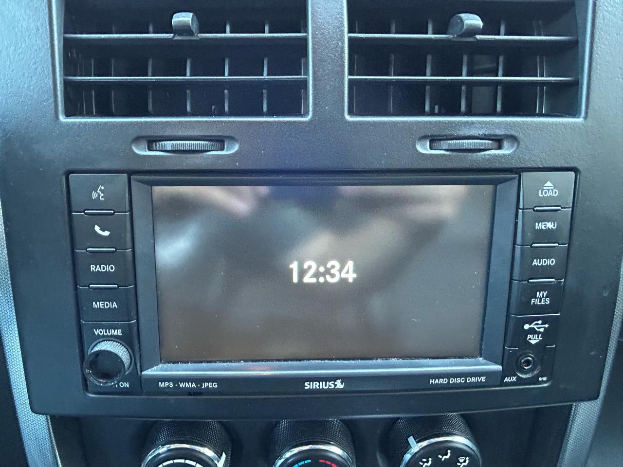Jeep Liberty 4WD 4dr Sport Jet 2011