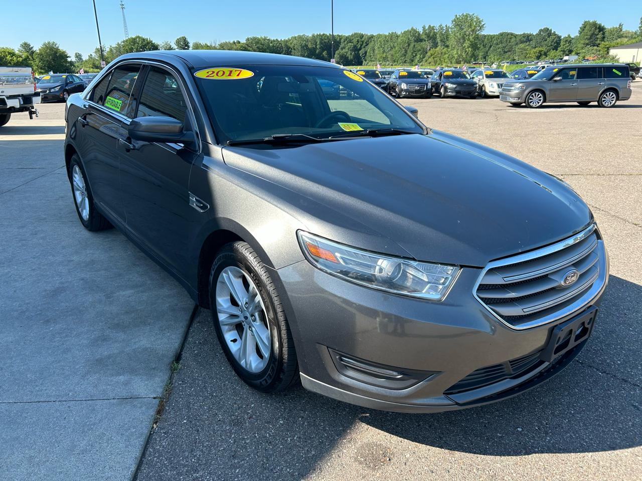 Ford Taurus SEL AWD 2017