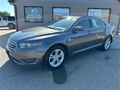 2017 Ford Taurus 