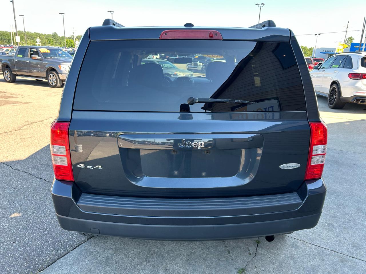 Jeep Patriot 4WD 4dr Latitude 2015