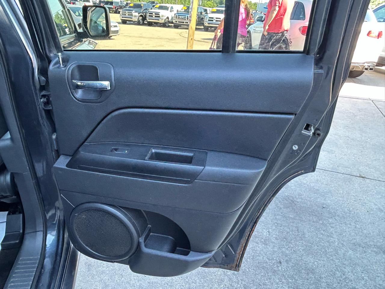 Jeep Patriot 4WD 4dr Latitude 2015