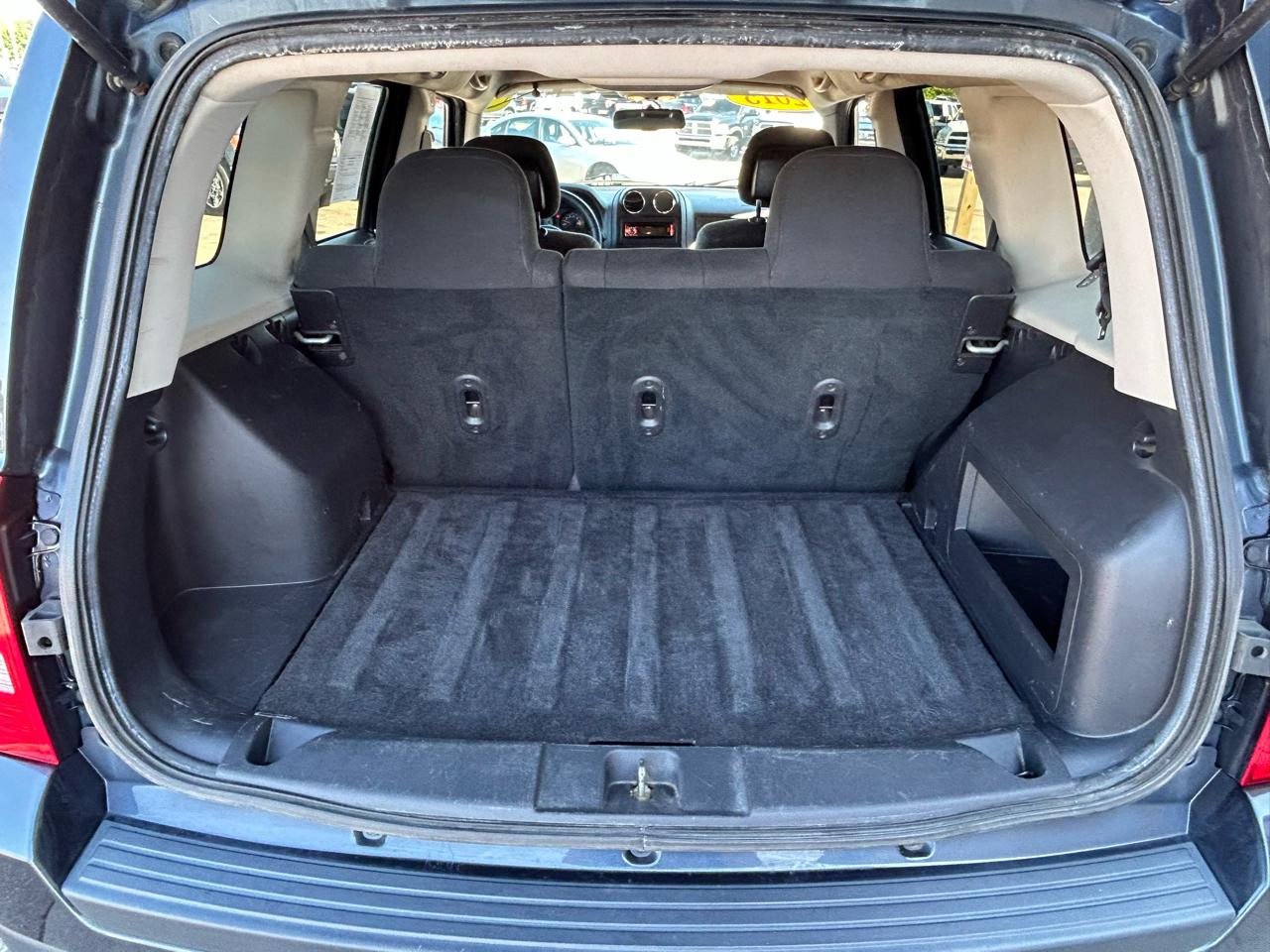 Jeep Patriot 4WD 4dr Latitude 2015