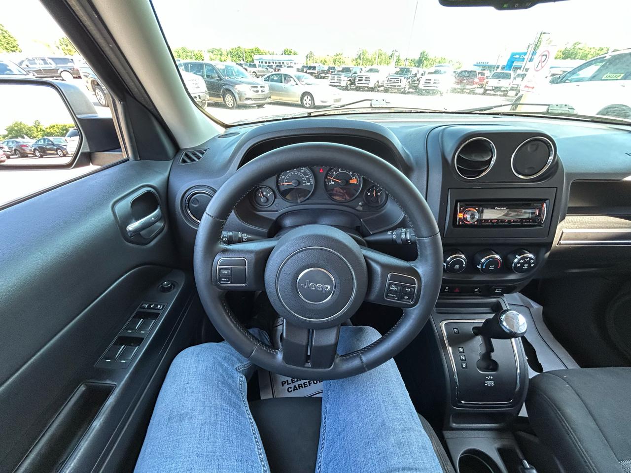 Jeep Patriot 4WD 4dr Latitude 2015