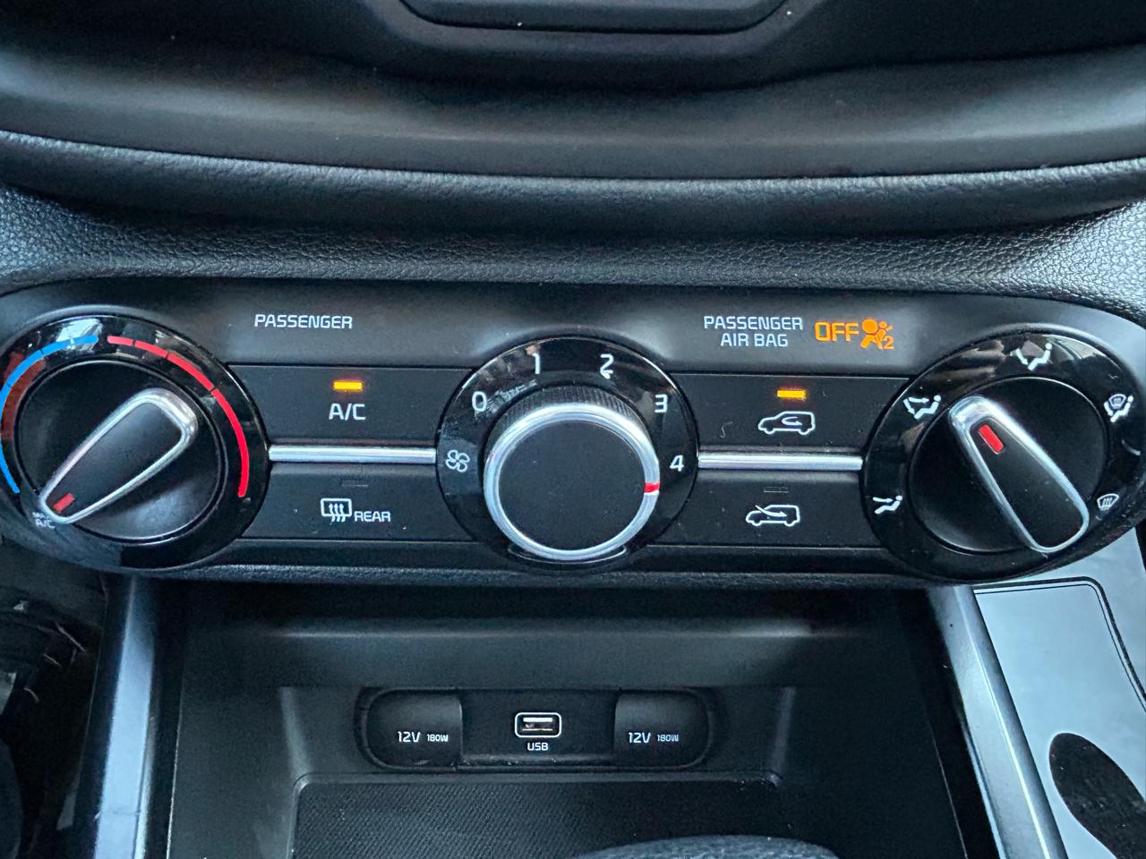 Kia Soul S IVT 2021
