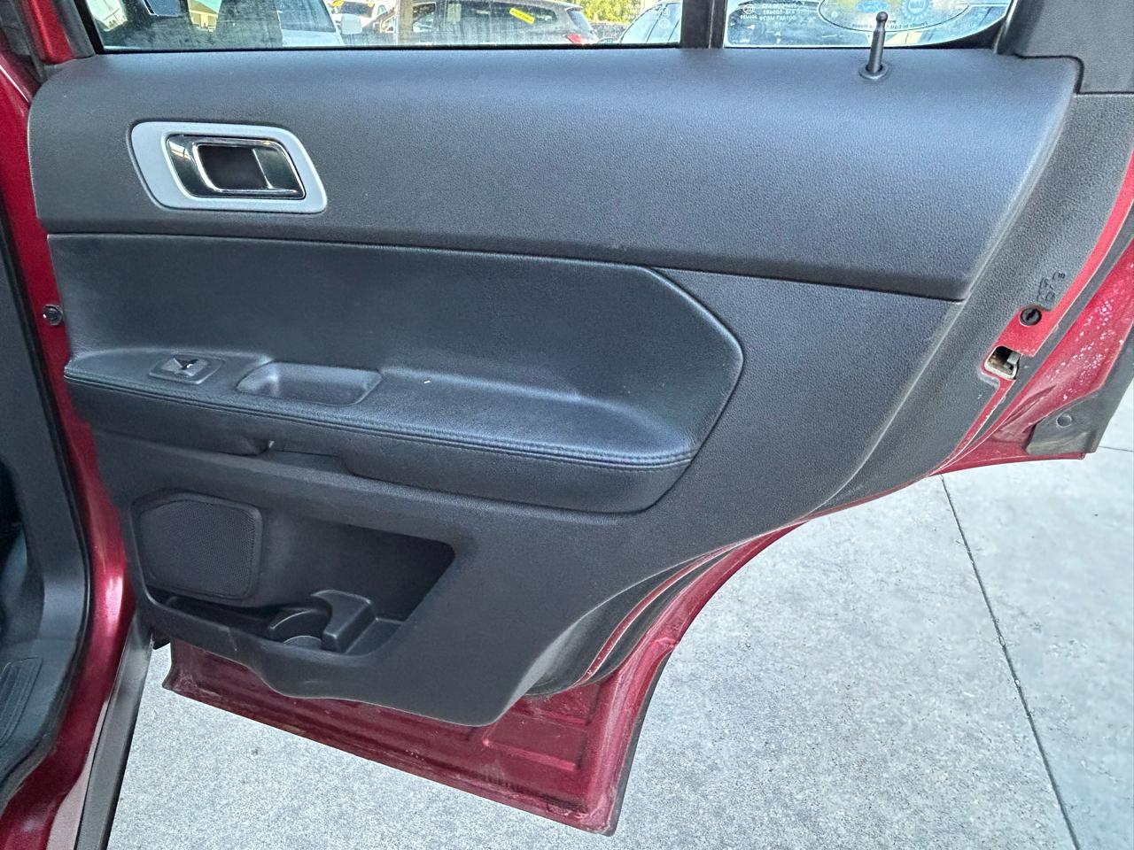 Ford Explorer 4WD 4dr XLT 2014