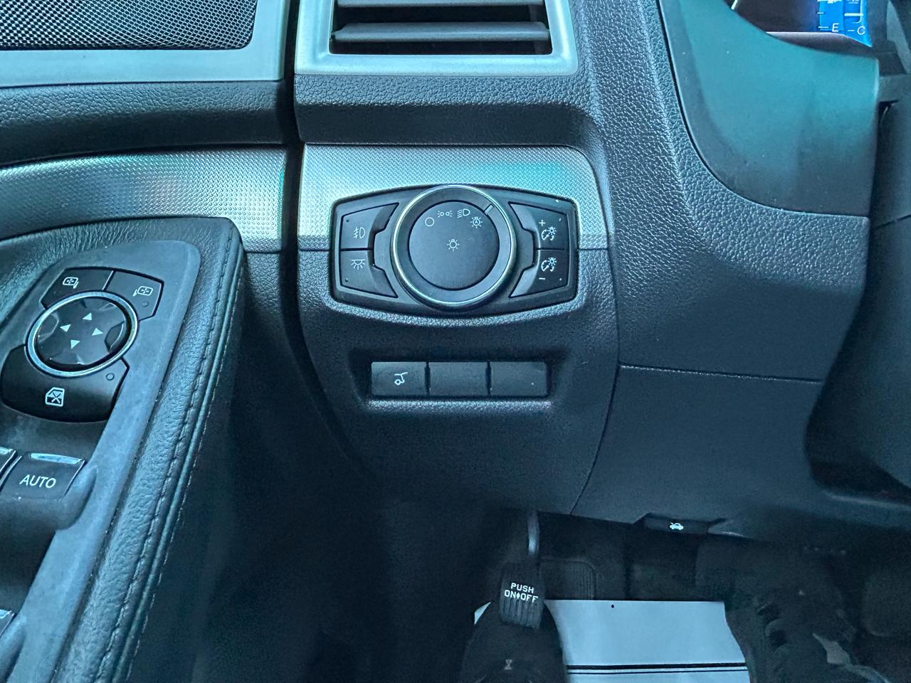 Ford Explorer 4WD 4dr XLT 2014