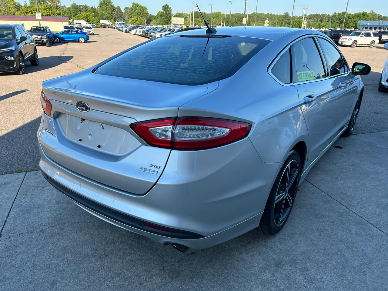 Ford Fusion 4dr Sdn SE FWD 2013
