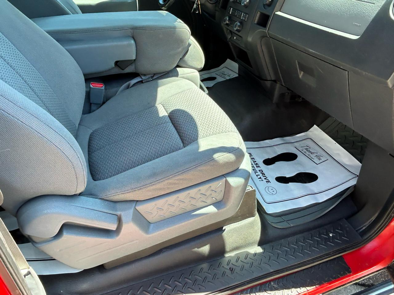 Ford F-150 2WD SuperCab 145" STX 2013