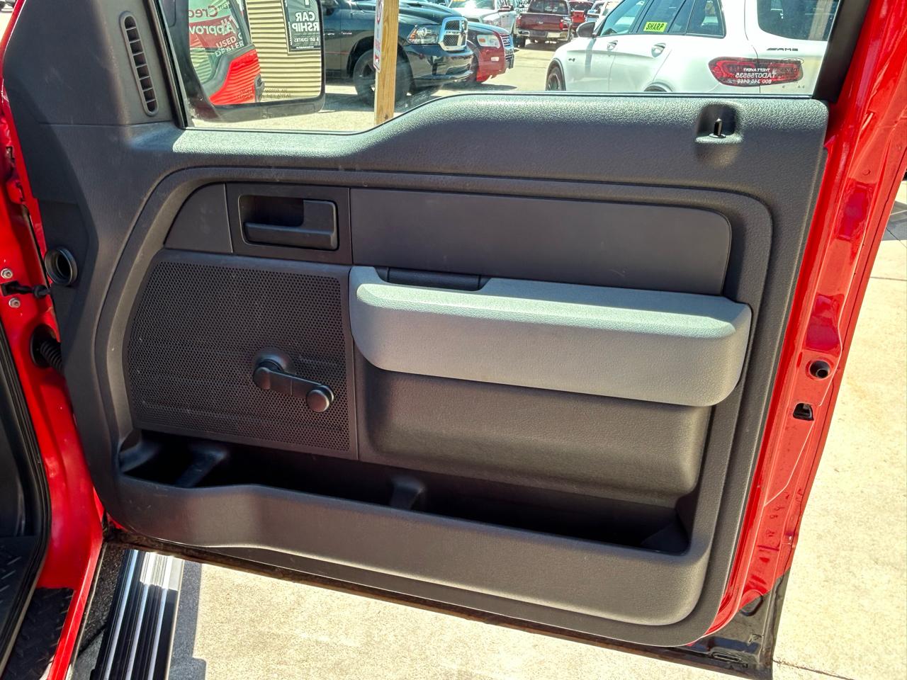 Ford F-150 2WD SuperCab 145" STX 2013