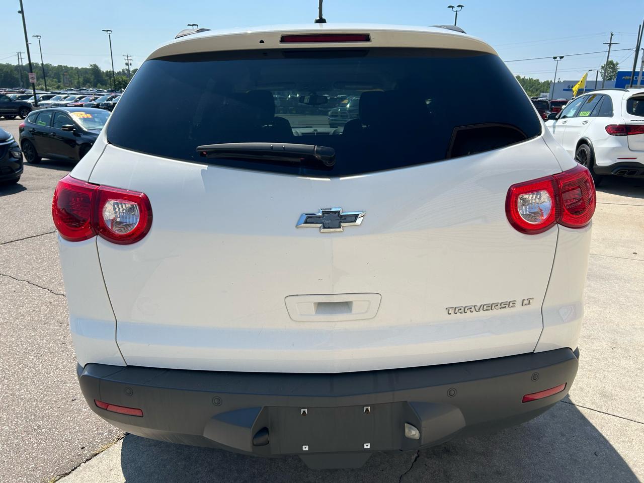 Chevrolet Traverse FWD 4dr LT w/1LT 2012