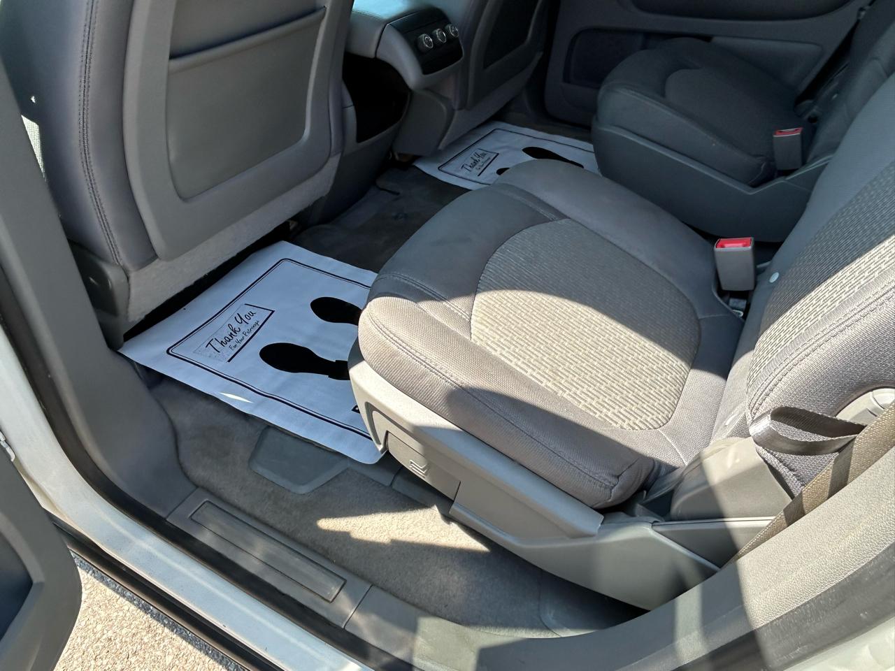 Chevrolet Traverse FWD 4dr LT w/1LT 2012