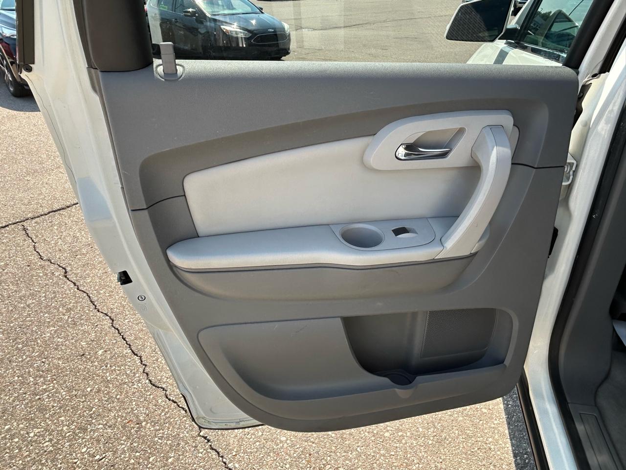 Chevrolet Traverse FWD 4dr LT w/1LT 2012