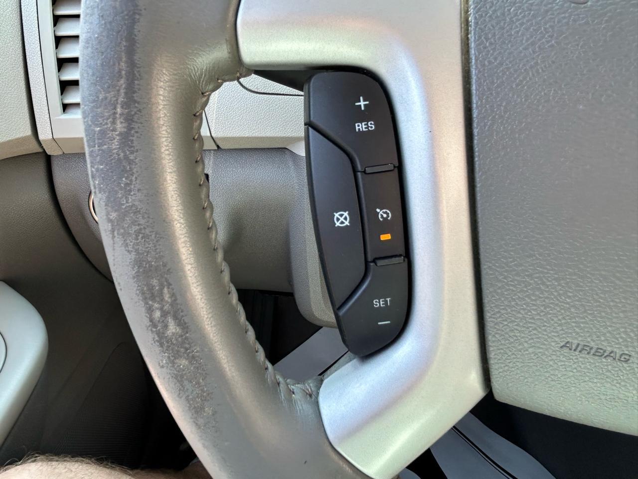 Chevrolet Traverse FWD 4dr LT w/1LT 2012