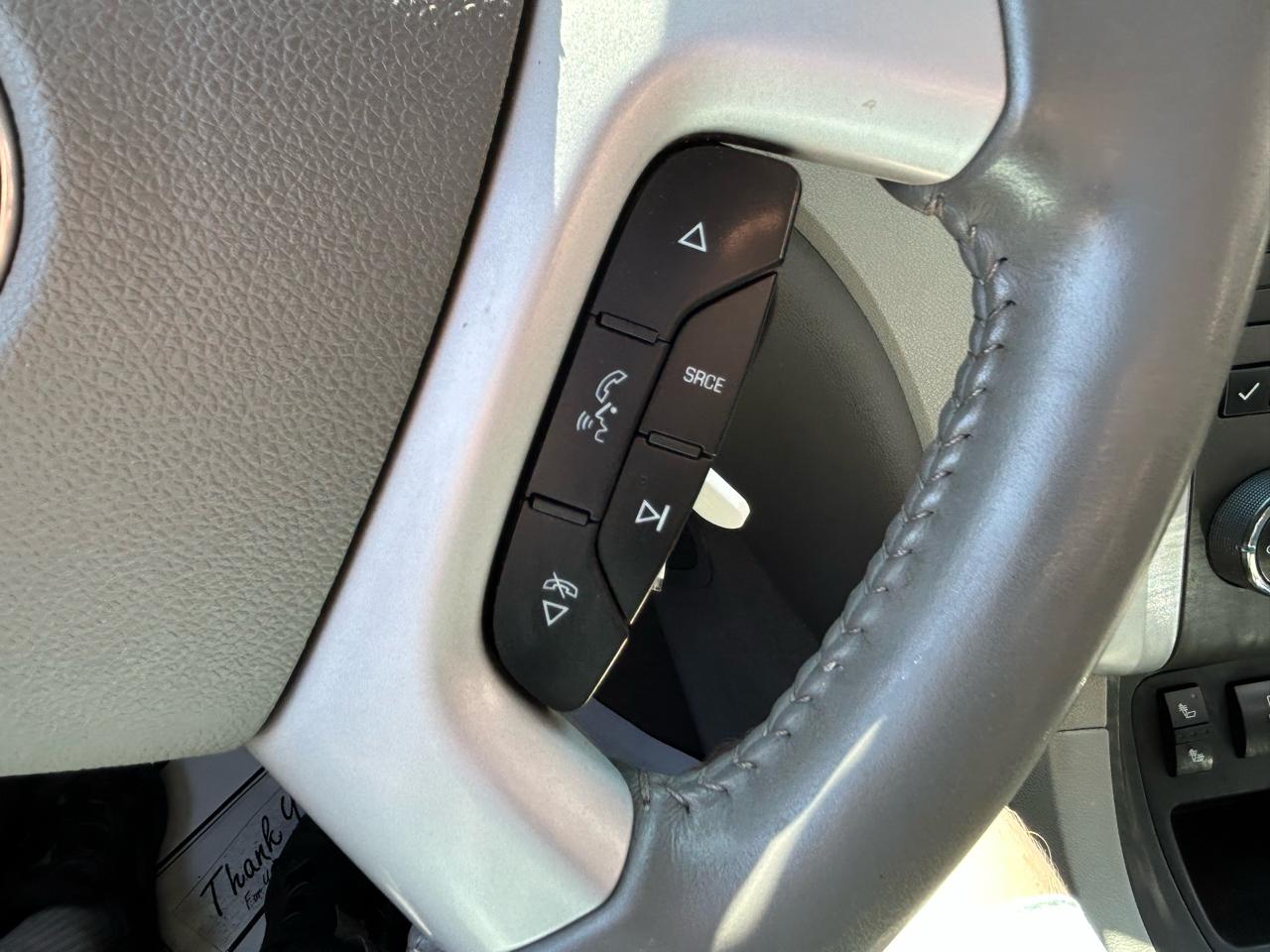 Chevrolet Traverse FWD 4dr LT w/1LT 2012