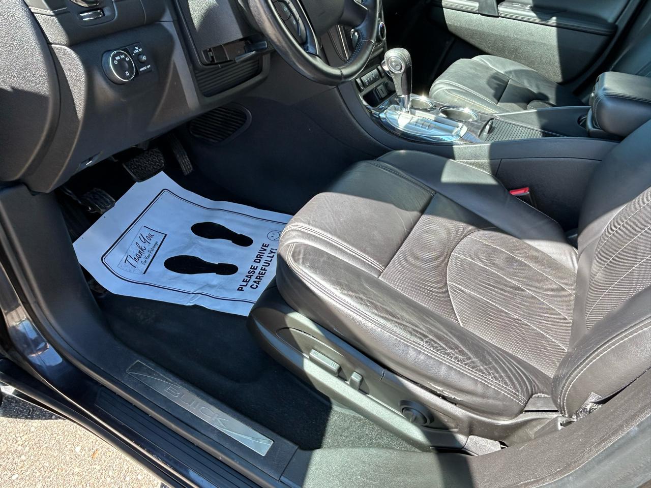 Buick Enclave AWD 4dr Leather 2017