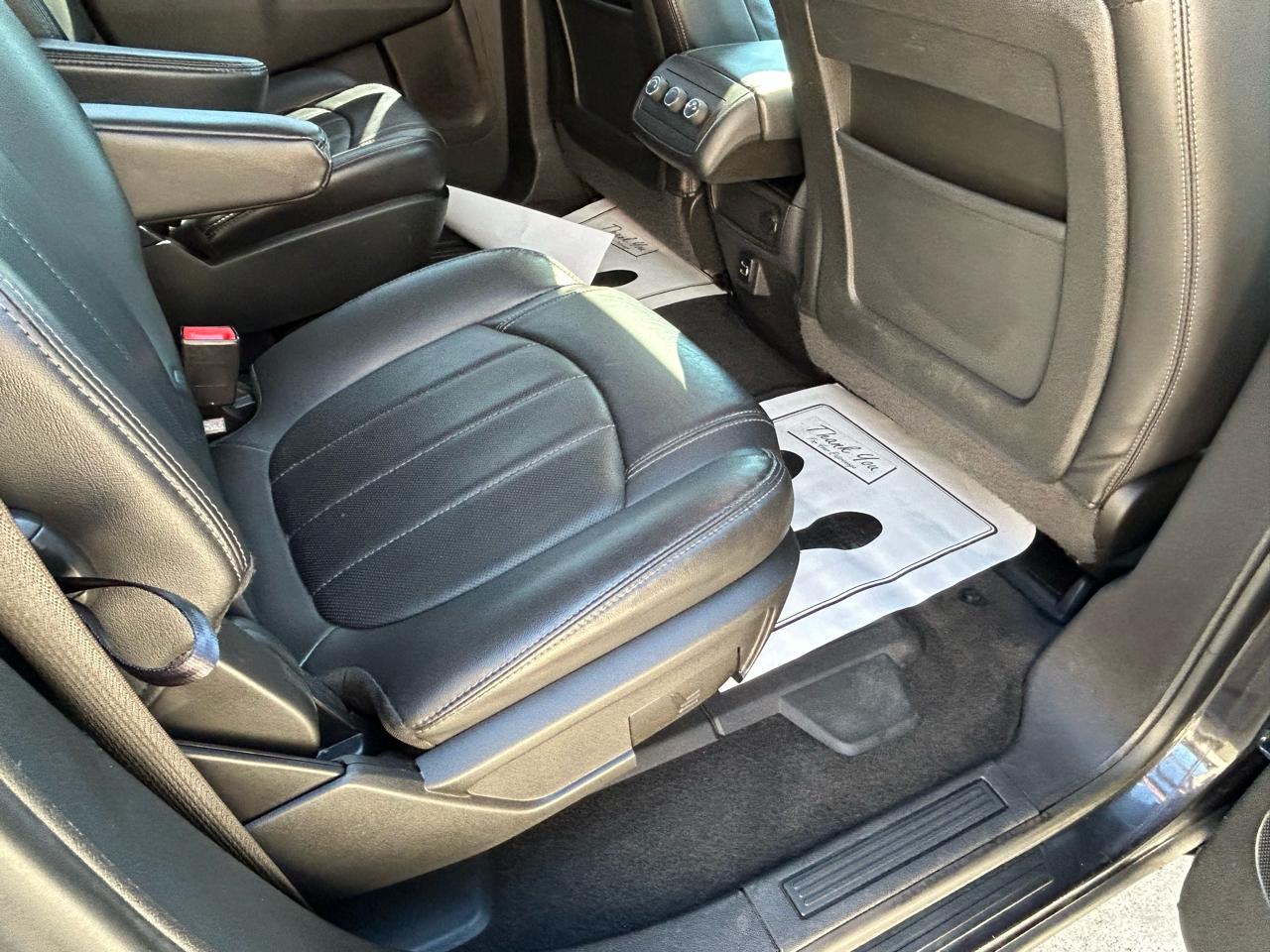 Buick Enclave AWD 4dr Leather 2017