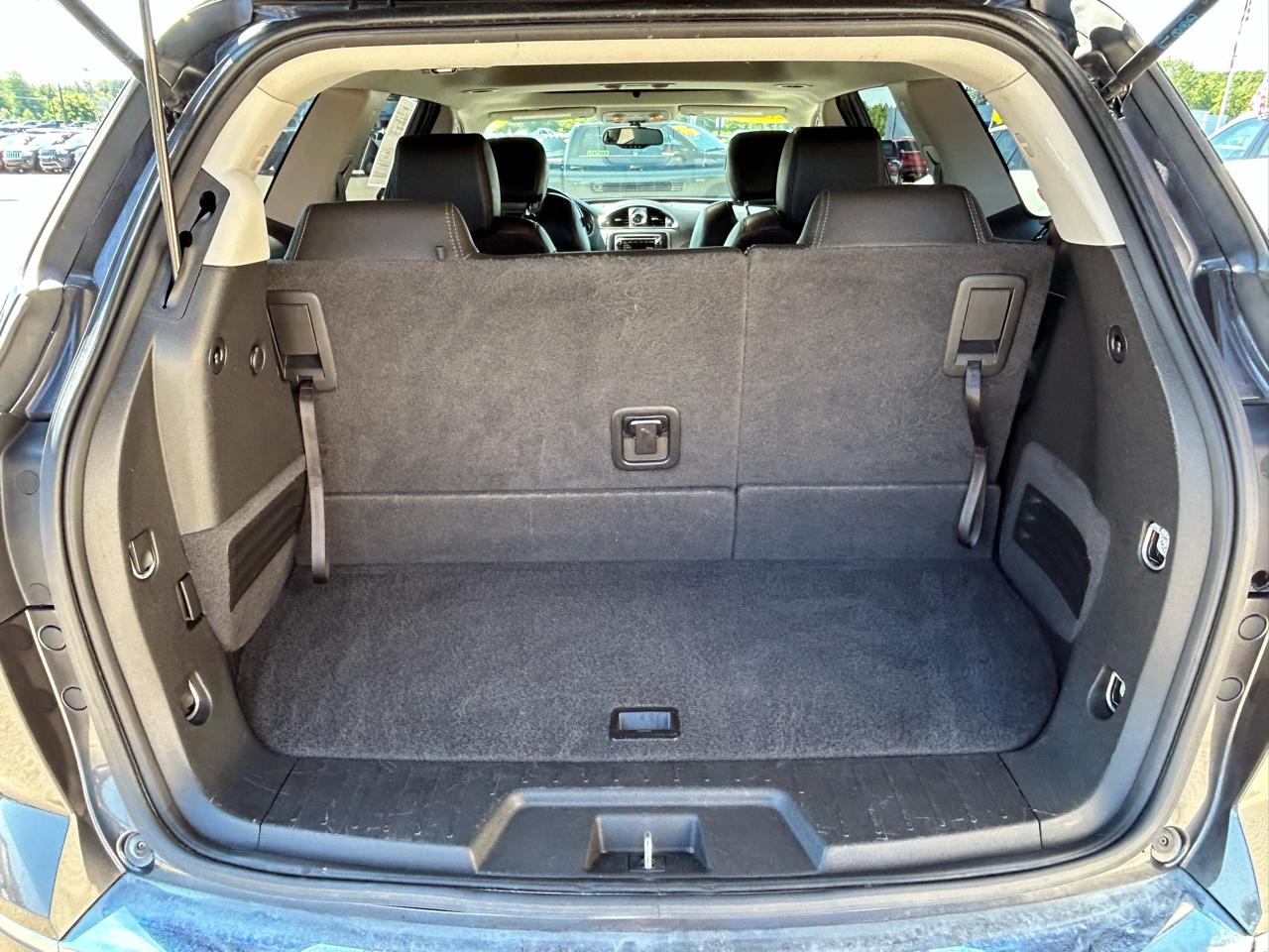 Buick Enclave AWD 4dr Leather 2017