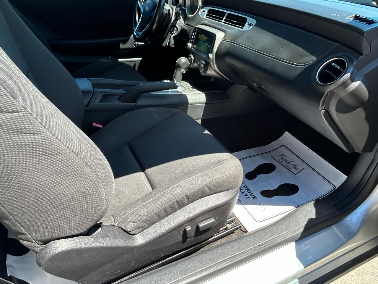 Chevrolet Camaro 2dr Cpe LT w/1LT 2015