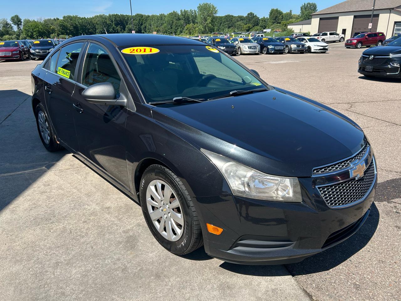 Chevrolet Cruze 4dr Sdn LS 2011