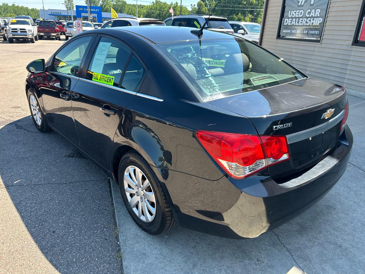 Chevrolet Cruze 4dr Sdn LS 2011