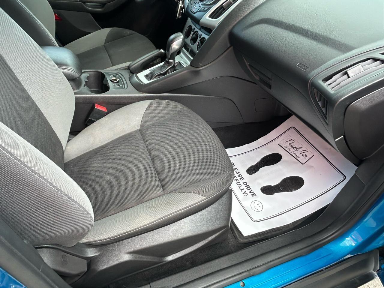 Ford Focus 5dr HB SE 2014