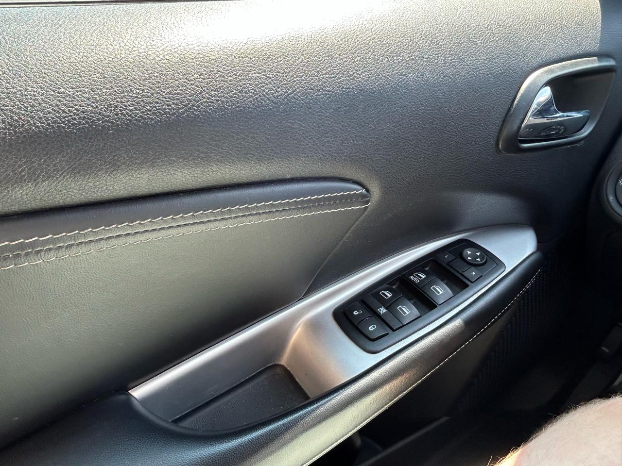 Dodge Journey FWD 4dr SXT 2014