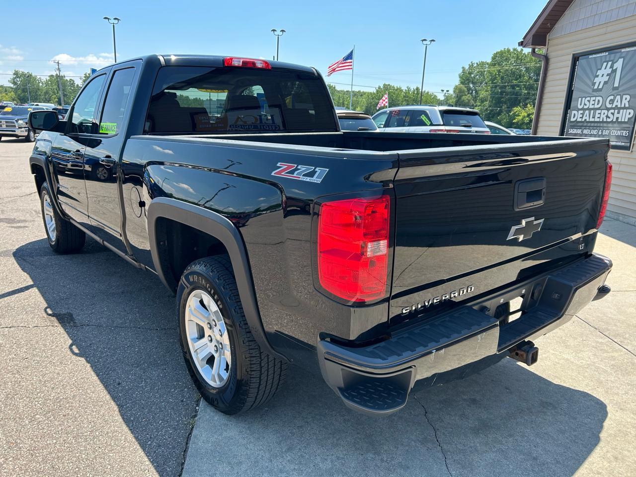 Chevrolet Silverado 1500 4WD Double Cab 143.5" LT w/2LT 2017