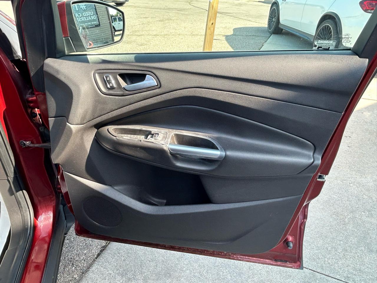 Ford Escape 4WD 4dr Titanium 2014