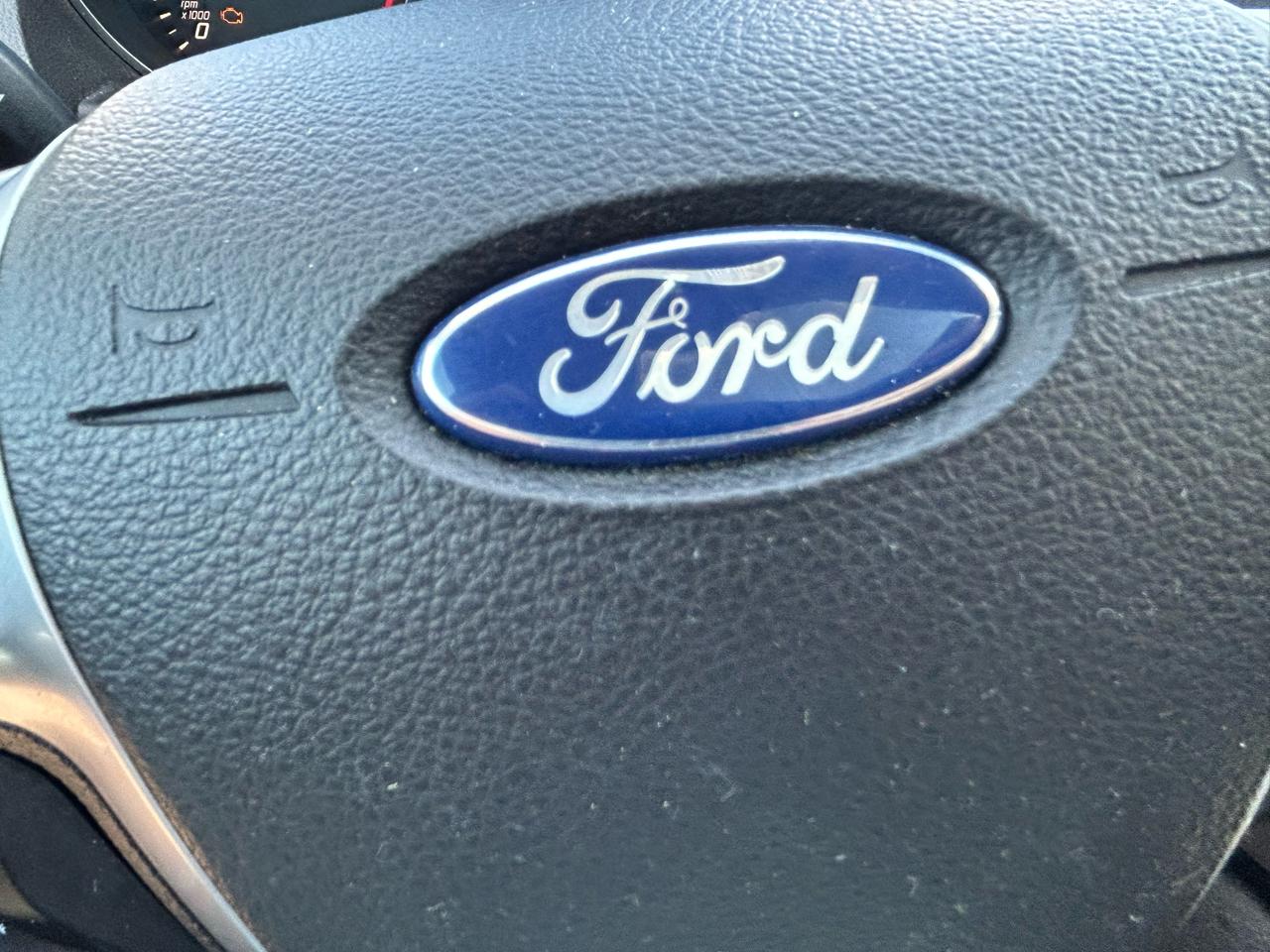 Ford Escape 4WD 4dr Titanium 2014