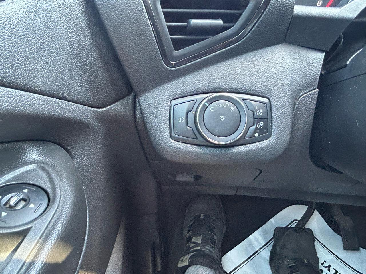Ford Escape 4WD 4dr Titanium 2014