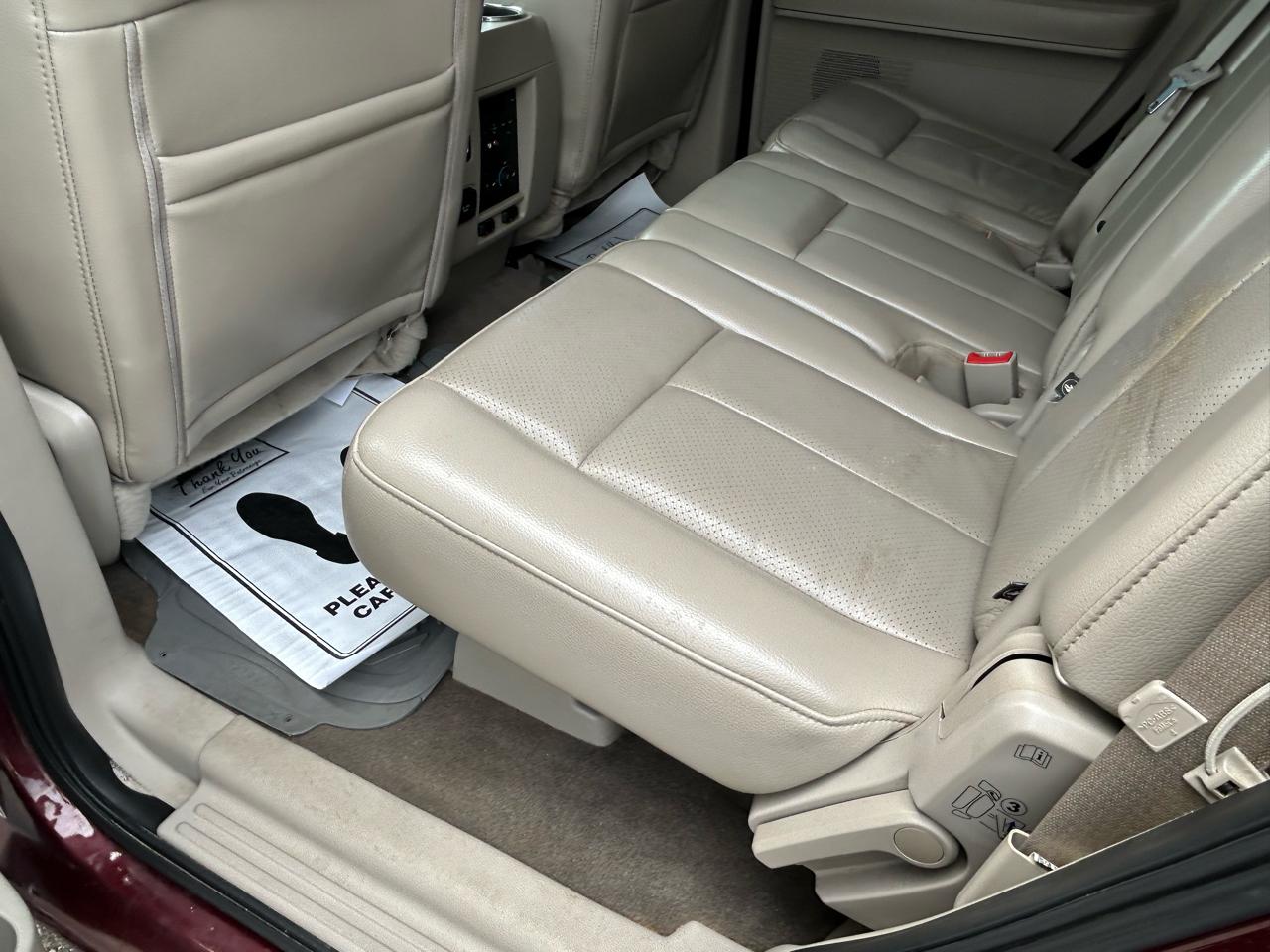 Ford Expedition 4WD 4dr Limited 2012