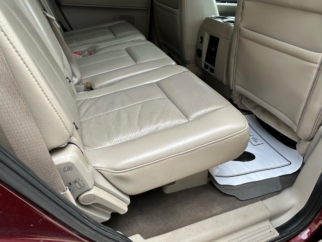 Ford Expedition 4WD 4dr Limited 2012